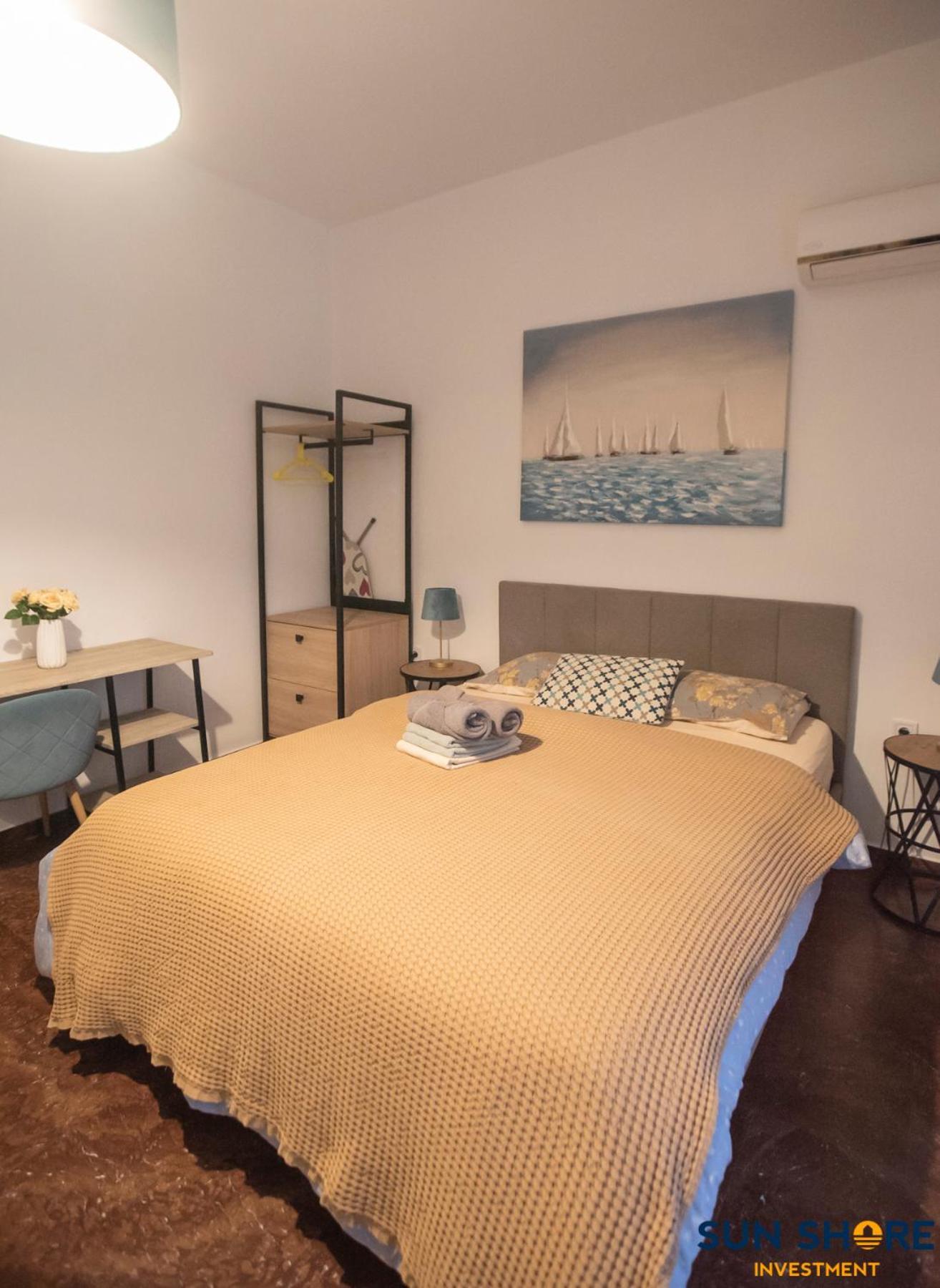 Explore Greece From Lovely City Centre Apartment Chalkís Esterno foto